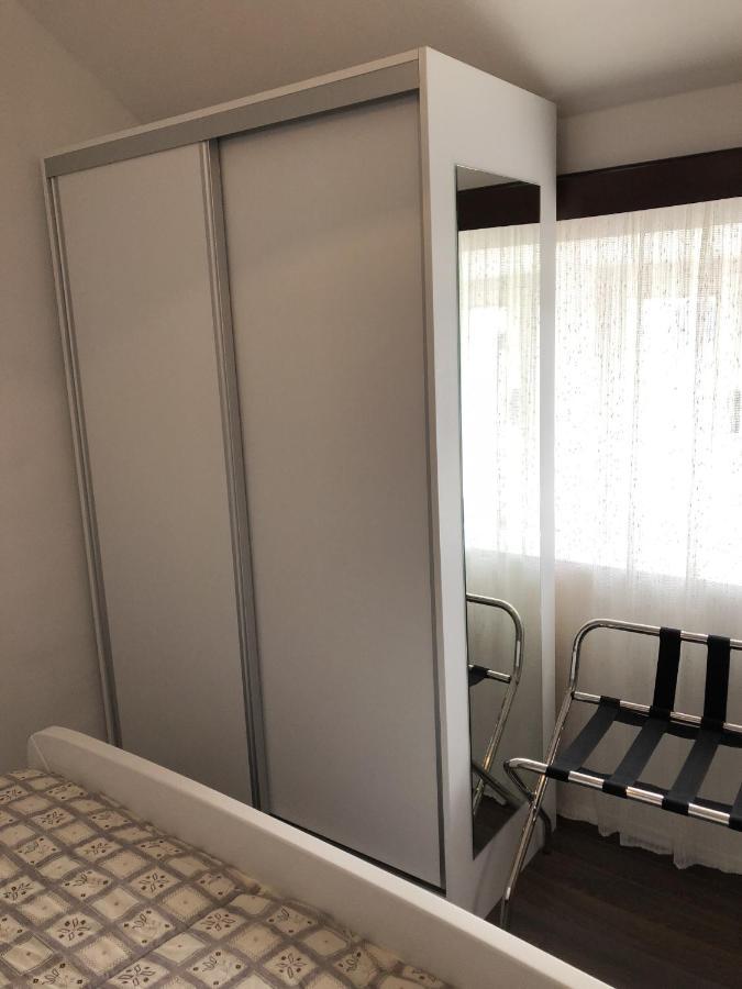 Helena Apartment